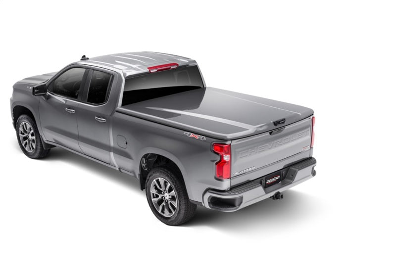 UnderCover 2020 Chevy 2500/3500 HD 6.9ft Elite LX Bed Cover - Summit White