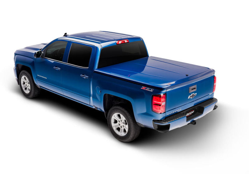 UnderCover 07-13 Chevy Silverado 1500 5.8ft Lux Bed Cover - Victory Red