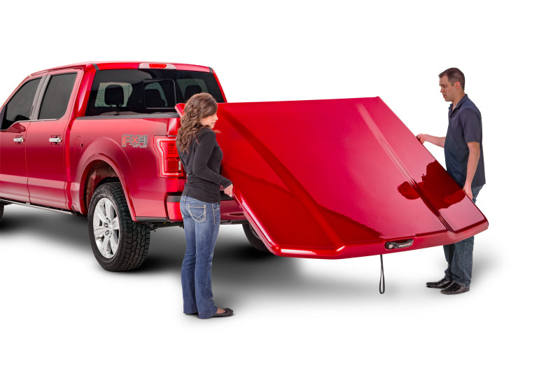 Undercover 2018 GMC Sierra 1500 (19 Limited) 6.5ft Elite LX Bed Cover - Glory Red