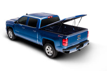 Load image into Gallery viewer, UnderCover 07-13 Chevy Silverado 1500/2500HD 6.5ft Lux Bed Cover - Summit White