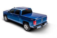 Load image into Gallery viewer, UnderCover 2021 Ford F-150 Crew Cab 5.5ft Lux Bed Cover - Iconic Silver