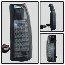 Load image into Gallery viewer, Xtune Yukon Denali 99-00 LED Tail Lights Chrome ALT-JH-CCK88-LED-SM